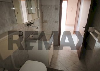 Bagno - Appartamento Via Vittorio Emanuele Orlando
 
46, Fiumefreddo di Sicilia - foto 18