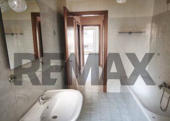 Bagno - Appartamento Via Vittorio Emanuele Orlando
 
46, Fiumefreddo di Sicilia - foto 20