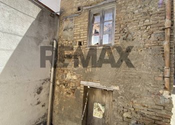 Casa all\'aperto - Casa semi indipendente Via Mannella
 
69, Spadafora - foto 10