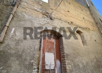 Edificio all\'aperto - Casa semi indipendente Via Mannella
 
69, Spadafora - foto 11