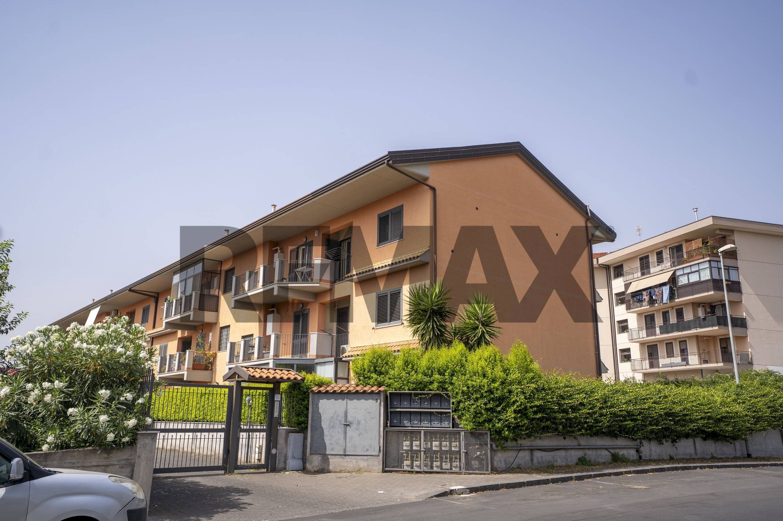 Edificio all\'aperto - Apartment Via Emanuele Macrì
 
9, Acireale - photo 1