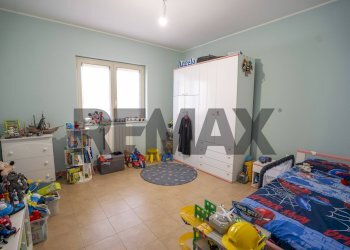 Camera / camera da letto - Apartment Via Emanuele Macrì
 
9, Acireale - photo 16