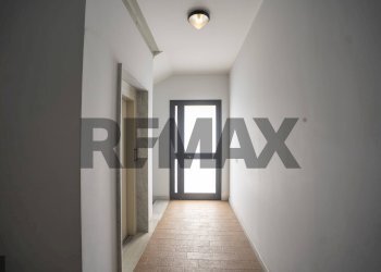 Hall / corridoio - Apartment Via Emanuele Macrì
 
9, Acireale - photo 30