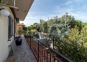 Balcone - Trilocale Via dei Gerani
 
4, Mascalucia - foto 32