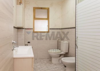 Bagno - Quadrilocale VIA FAVA
 
75, Catania - foto 10