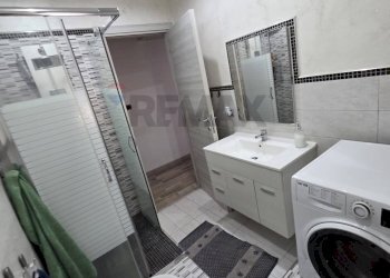 Bagno - Quadrilocale VIA FAVA
 
75, Catania - foto 17