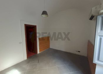 Stanza vuota - Trilocale Via Romeo
 
80, Acireale - foto 6