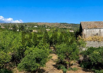 Vista delle montagne - Rustico Contrada Scorciavacca
 
snc, Mascali - foto 18