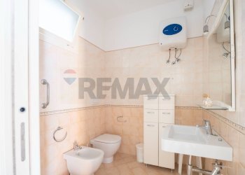 Bagno - Negozio Via Risorgimento
72, Maiolati Spontini - foto 20