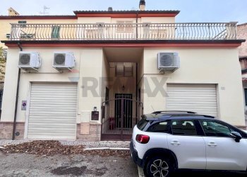 Casa all\'aperto - Negozio Via Risorgimento
72, Maiolati Spontini - foto 24