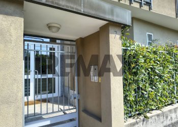 Edificio all\'aperto - Trilocale via Monteverdi
 
7, Monza - foto 21