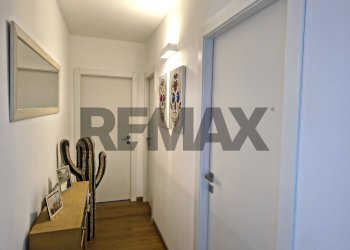 Hall / corridoio - Trilocale via Velasca
 
54, Vimercate - foto 27