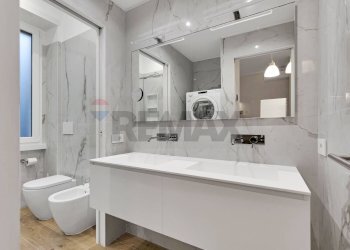 Bagno - Bilocale Via Mauro Macchi
 
65, Milano - foto 7