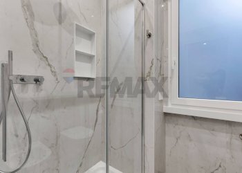 Bagno - Bilocale Via Mauro Macchi
 
65, Milano - foto 9