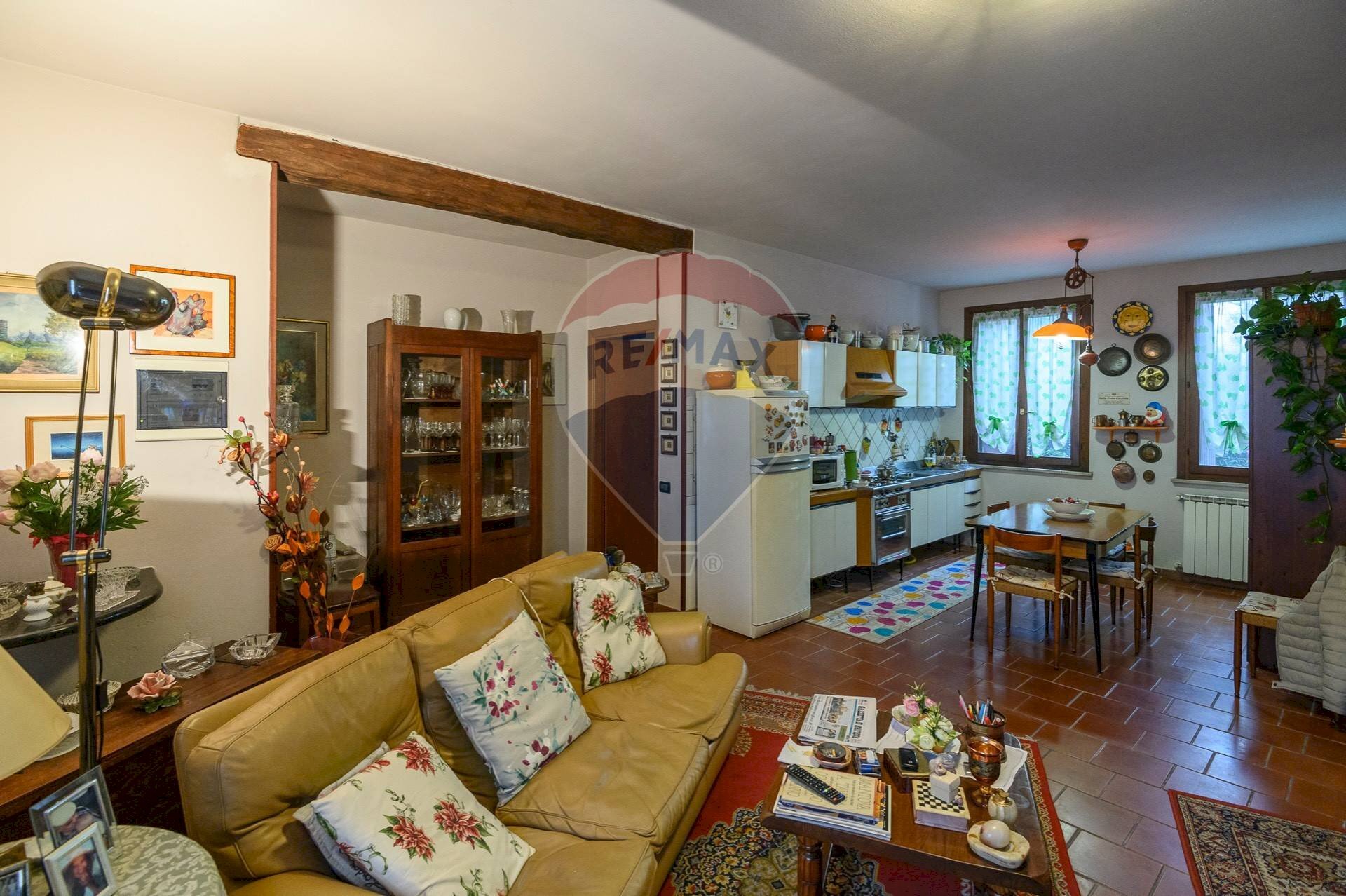 Sala da pranzo - Trilocale Strada Montanara Sud
 
147, Marcaria - foto 3