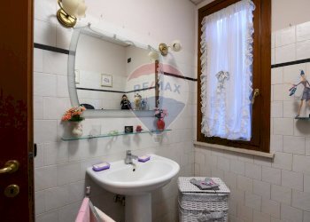 Bagno - Trilocale Strada Montanara Sud
 
147, Marcaria - foto 14