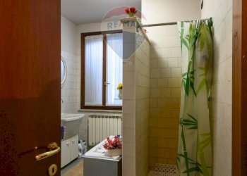 Bagno - Trilocale Strada Montanara Sud
 
147, Marcaria - foto 16