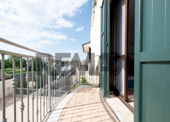 Balcone - Three-room apartment Via Gandhi
 
3, Dosolo - photo 20