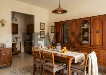 Sala da pranzo - Casa semi indipendente Via Padre Kolbe
 
15, Commessaggio - foto 14