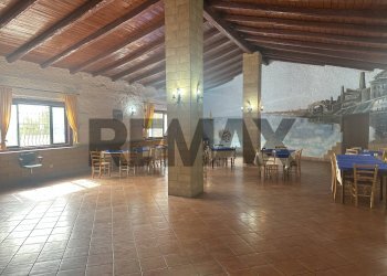 Non correlato - Commercial Premises via santa lucia
52, Avola - photo 4