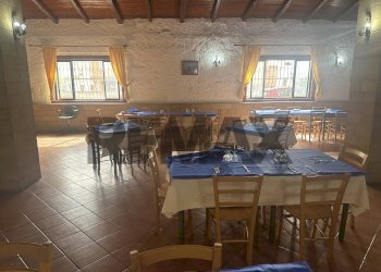 Sala da pranzo - Commercial Premises via santa lucia
52, Avola - photo 6