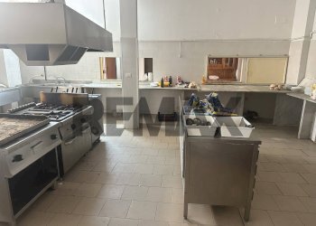 Cucina - Commercial Premises via santa lucia
52, Avola - photo 13