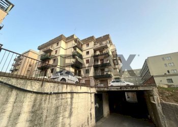 Edificio all\'aperto - Box via Alcibiade
 
60, Siracusa - foto 1
