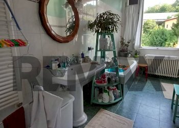 Bagno - Appartamento Piazza Vittorio Veneto
 
4/5, Altare - foto 8