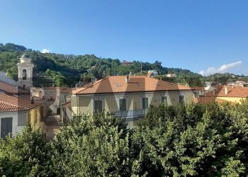 Casa all\'aperto - Appartamento Piazza Vittorio Veneto
 
4/5, Altare - foto 21