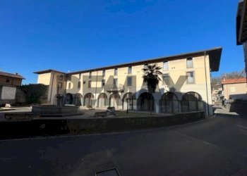 Edificio all\'aperto - Three-room apartment VIA VITTORIO EMANUELE
 
153, Capriolo - photo 8