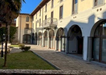 Edificio all\'aperto - Three-room apartment VIA VITTORIO EMANUELE
 
153, Capriolo - photo 10