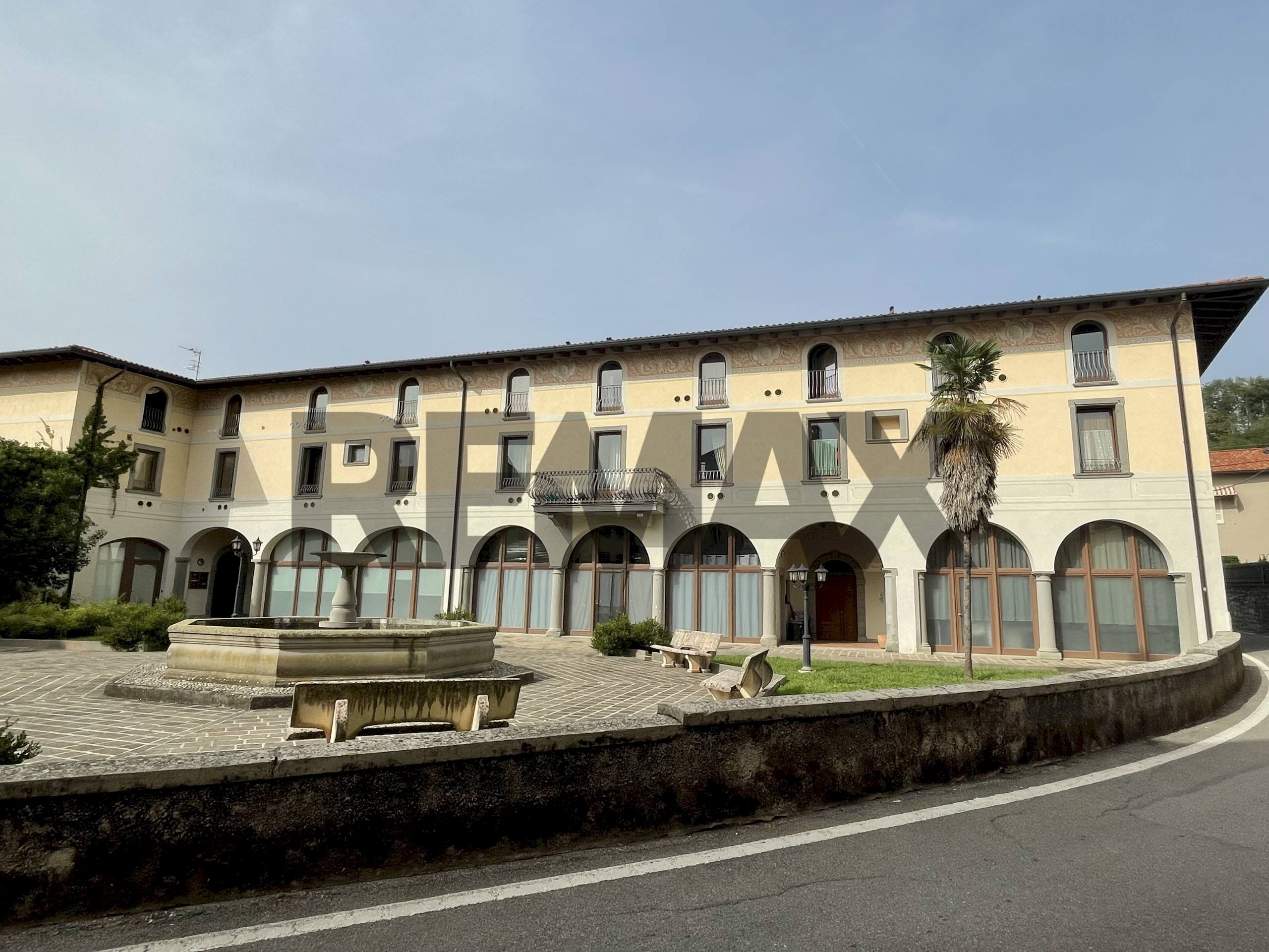 Edificio all\'aperto - Two-room apartment VIA VITTORIO EMANUELE
153, Capriolo - photo 2