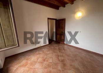 Stanza vuota - Three-room apartment VIA VITTORIO EMANUELE
 
153, Capriolo - photo 2