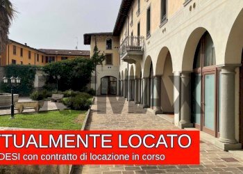 Edificio all\'aperto - Three-room apartment VIA VITTORIO EMENUELE
 
155/A, Capriolo - photo 1