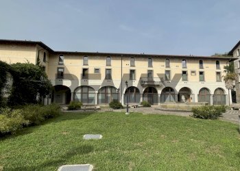 Edificio all\'aperto - Trilocale VIA VITTORIO EMANUELE
153, Capriolo - foto 8