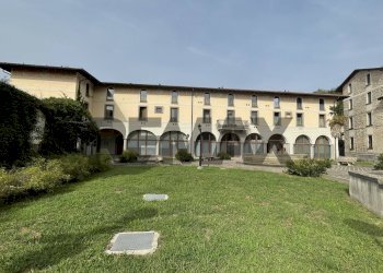 Edificio all\'aperto - Bilocale VIA VITTORIO EMANUELE
155/A, Capriolo - foto 12