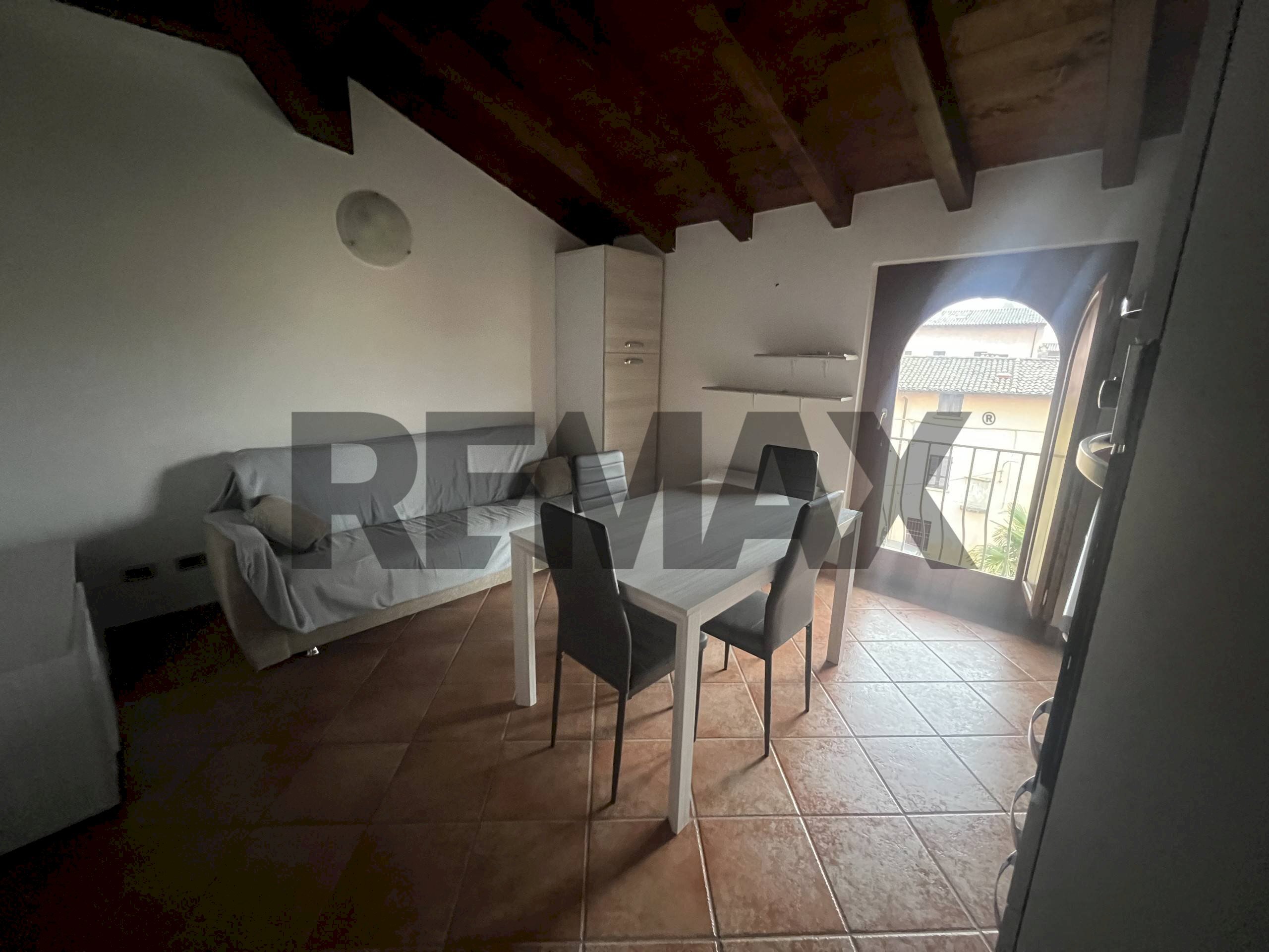 Sala da pranzo - Two-room apartment VIA VITTORIO EMANUELE
155/A, Capriolo - photo 2