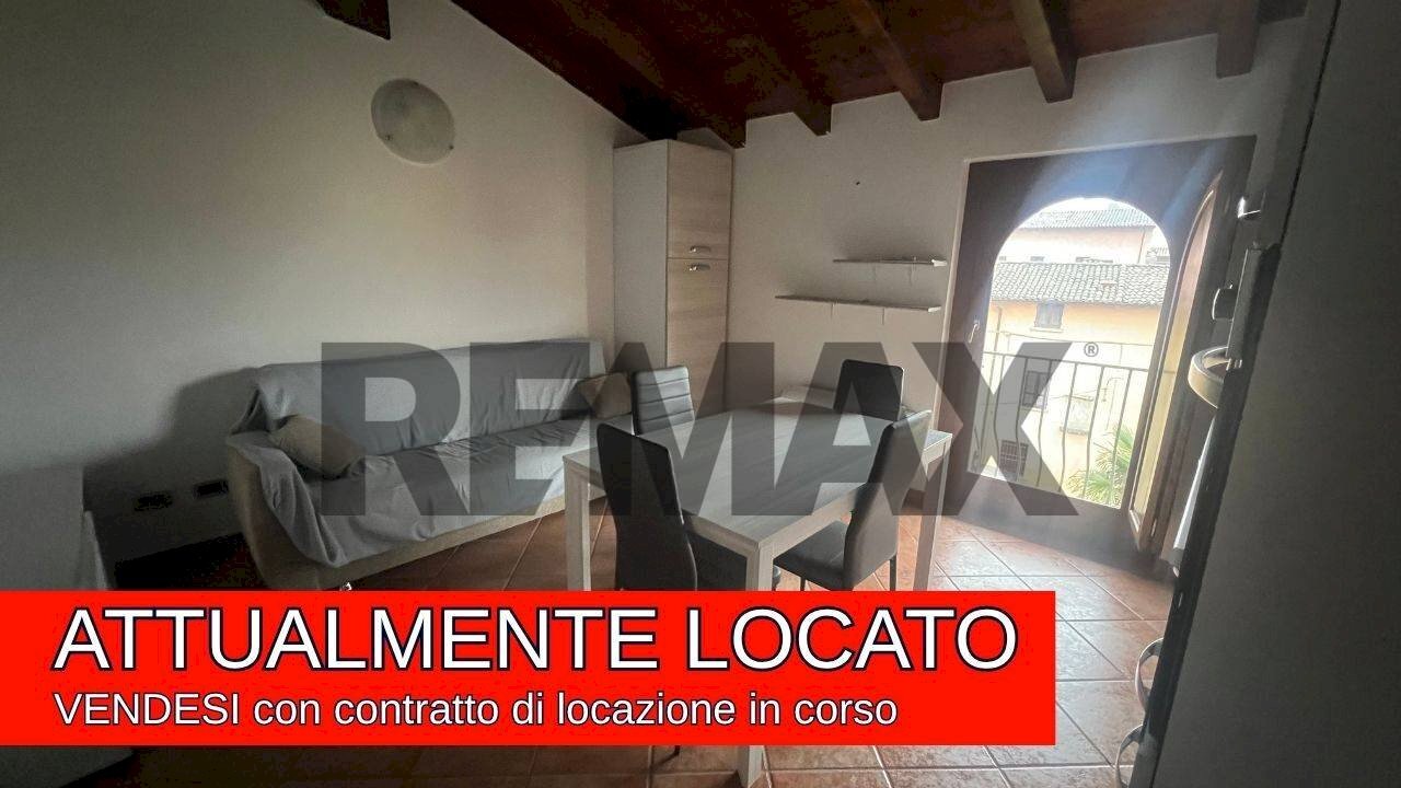 Sala da pranzo - Two-room apartment VIA VITTORIO EMANUELE
 
155/A, Capriolo - photo 1