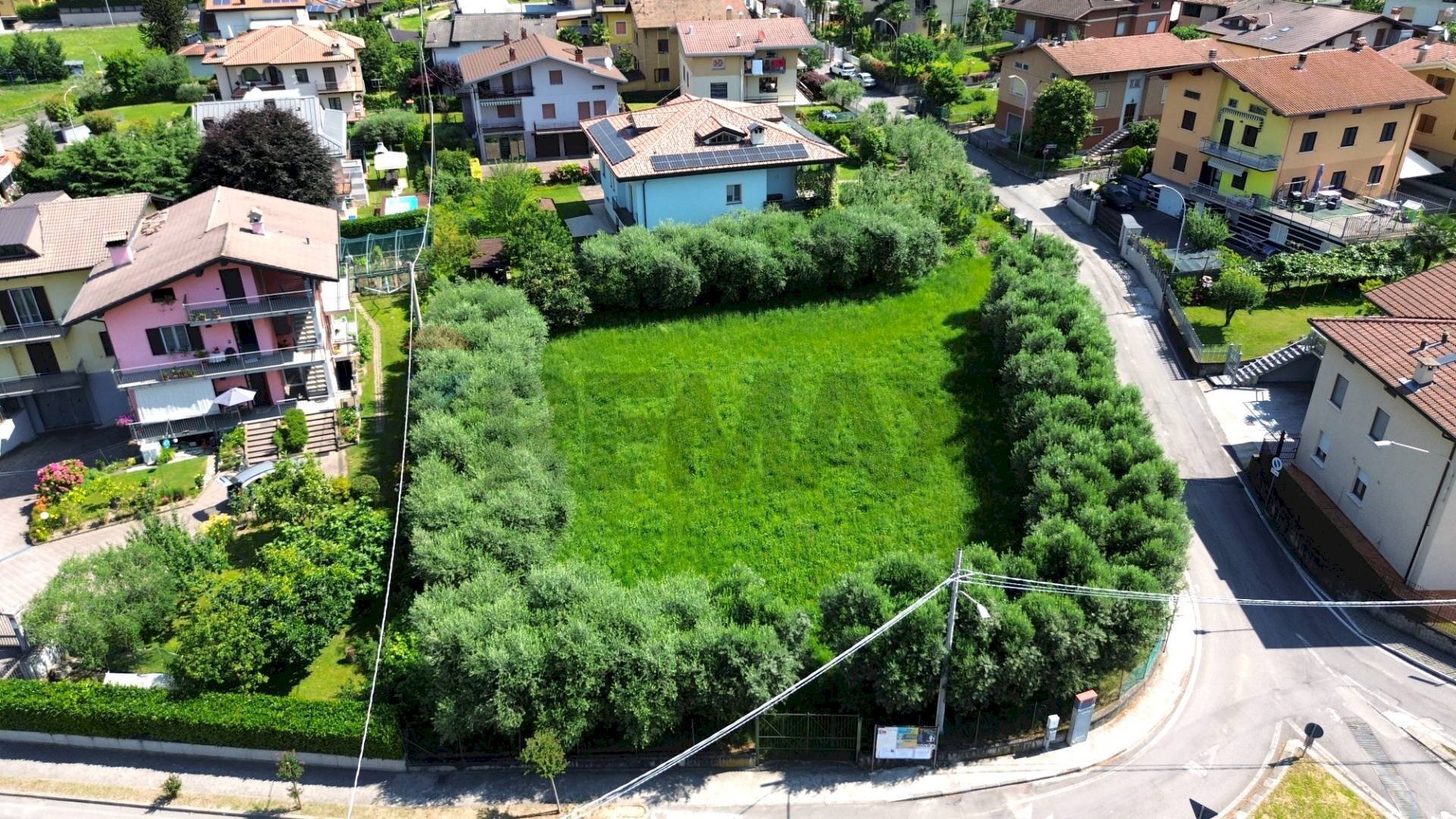 Casa all\'aperto - Terreno edificabile Via Valeriana
40, Gianico - foto 2