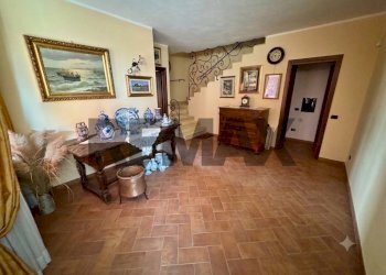Soggiorno - Independent house VIA SANTA MARIA
 
37/9, Garlasco - photo 4
