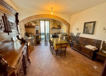 Sala da pranzo - Independent house VIA SANTA MARIA
 
37/9, Garlasco - photo 5