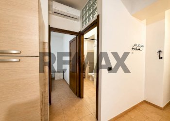 Hall / corridoio - Two-room apartment Via Parigi
12, Sassari - photo 7