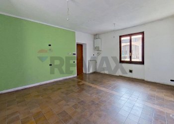 Stanza vuota - Bilocale VIA CAVOUR
 
19, Mornago - foto 1