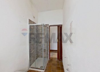 Bagno - Bilocale VIA CAVOUR
 
19, Mornago - foto 14