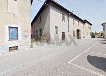 Edificio all\'aperto - Bilocale VIA CAVOUR
 
19, Mornago - foto 24