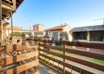 Balcone - Casa semi indipendente VIA CHIARI
 
6, Busto Arsizio - foto 6