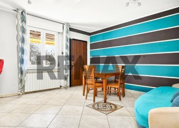 Sala da pranzo - Trilocale VICOLO APERTO
 
12, Gorla Minore - foto 3