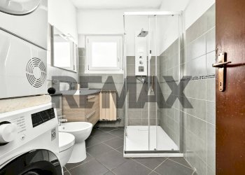 Bagno - Trilocale VICOLO APERTO
 
12, Gorla Minore - foto 8