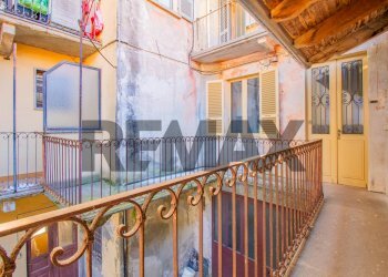 Balcone - Casa semi indipendente Piazza Cacciami
 
3, Grignasco - foto 10