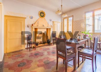 Sala da pranzo - Casa semi indipendente Piazza Cacciami
 
3, Grignasco - foto 36
